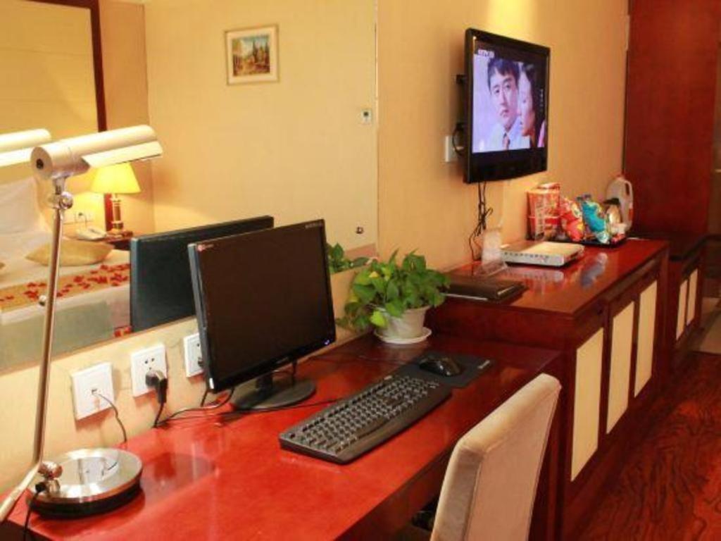 Greentree Inn Taiyuan Pingyang Road Business Hotel Dış mekan fotoğraf