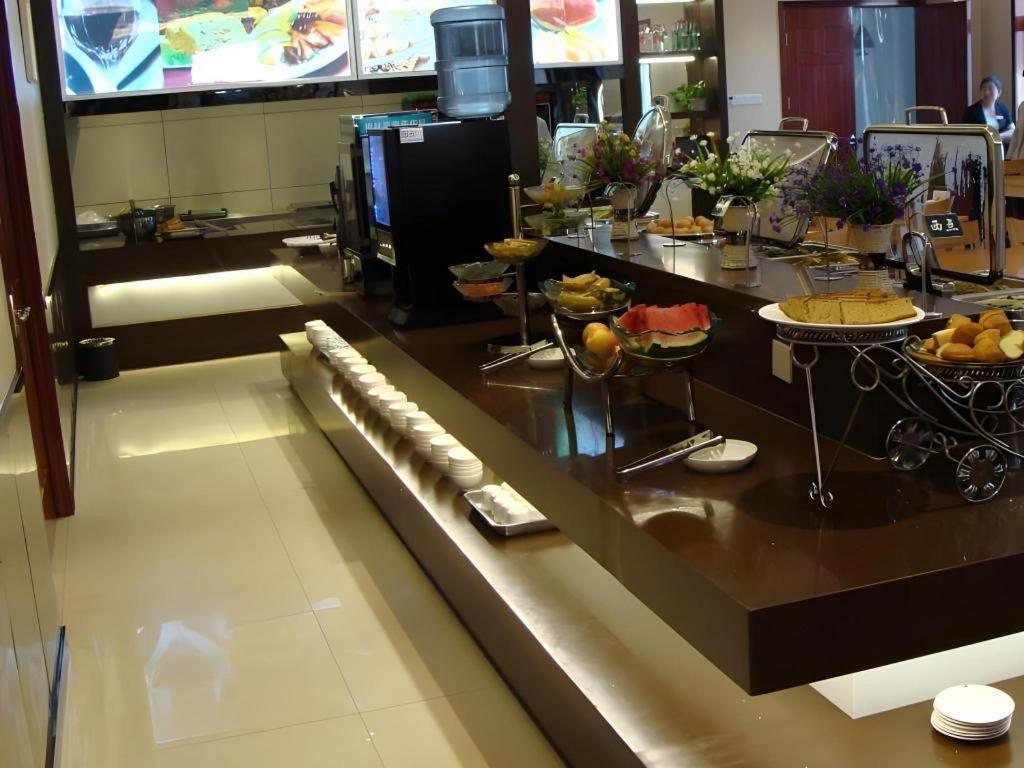 Greentree Inn Taiyuan Pingyang Road Business Hotel Dış mekan fotoğraf